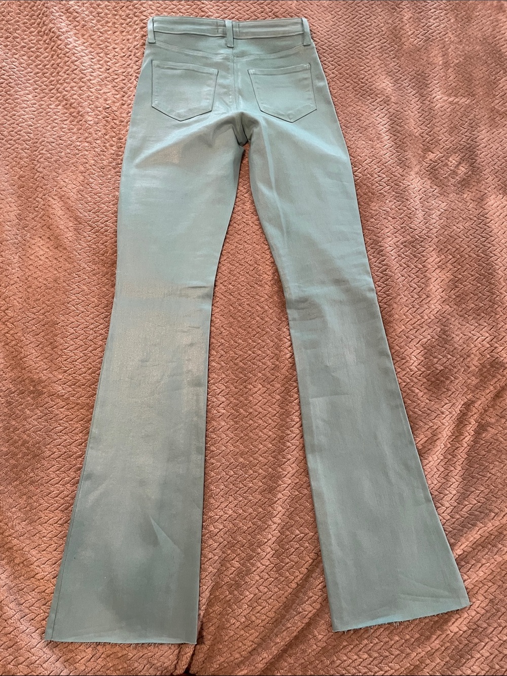 L’AGENCE Ruth coated jeans in Green Jasper - Picture 2 of 6